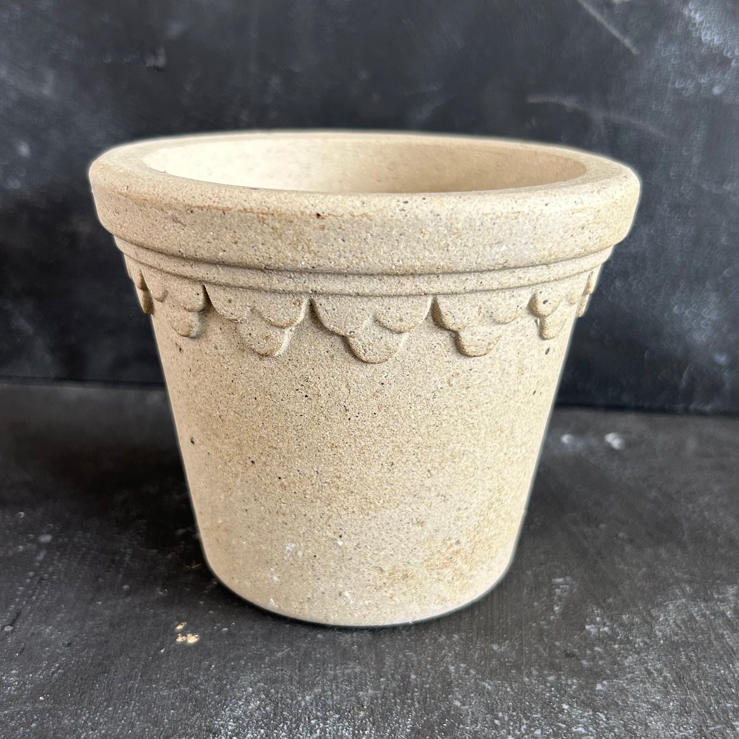Castle Pot by Nipots 11cm