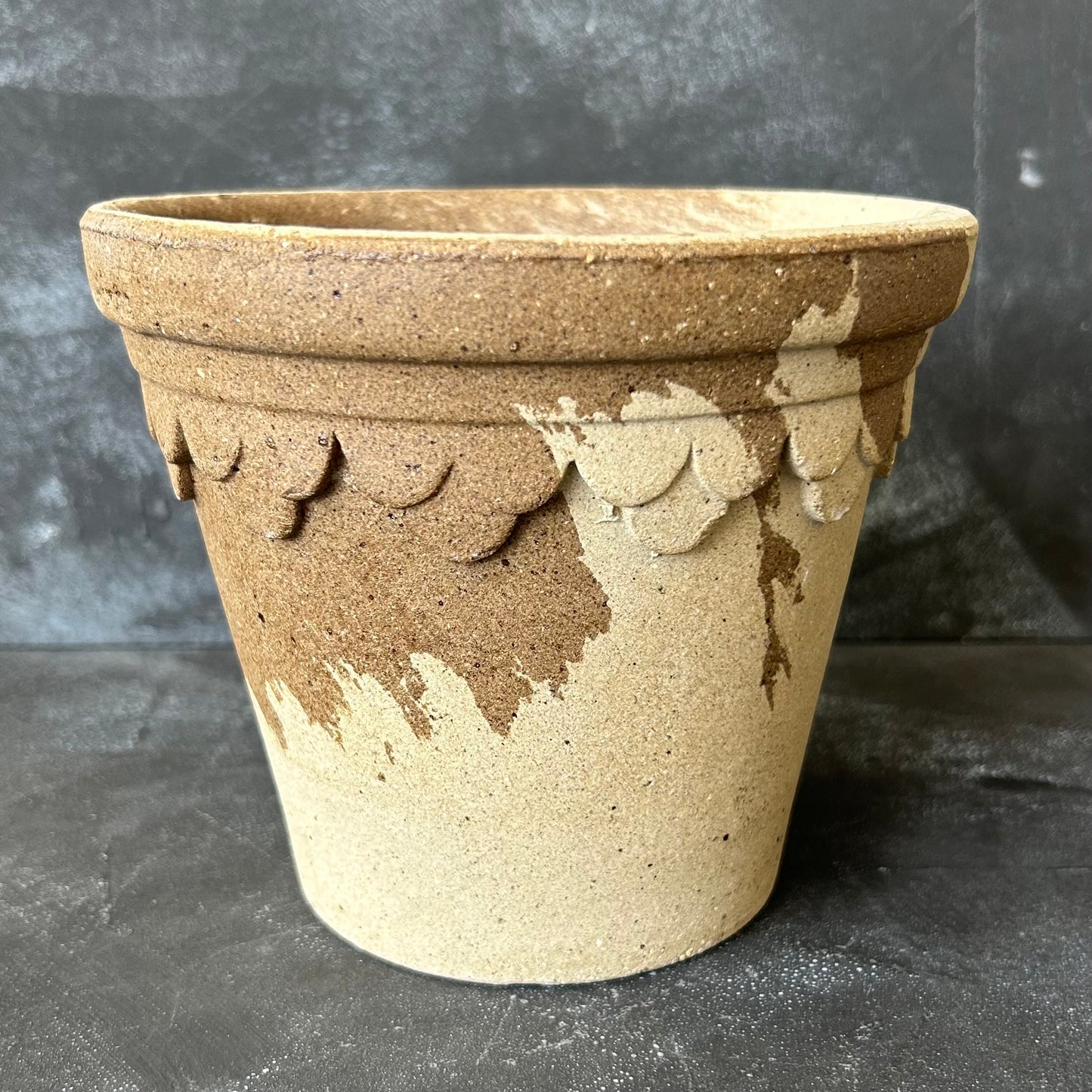 Castle Pot by Nipots 16cm