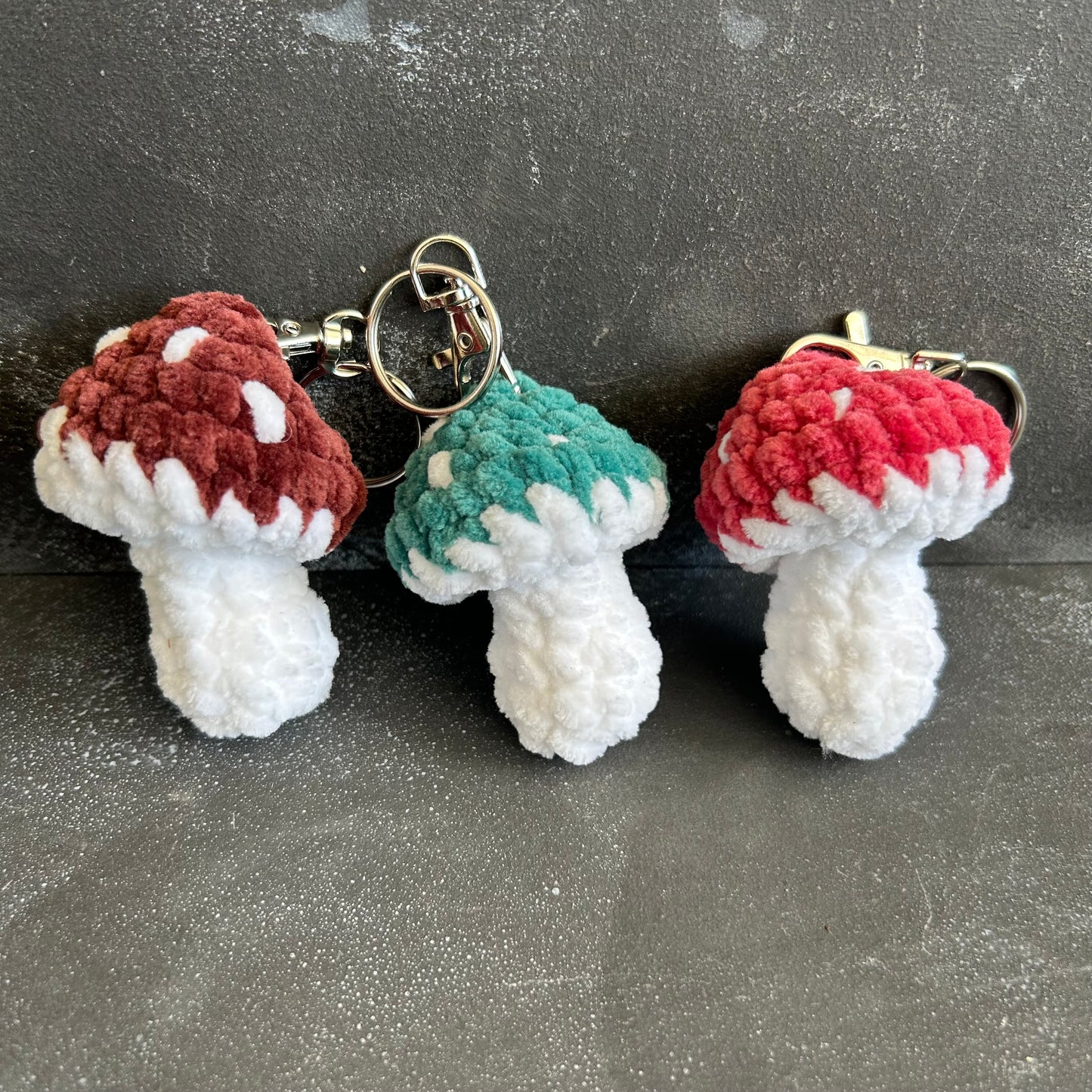Mushroom Keychains by @thegirlwhoknots