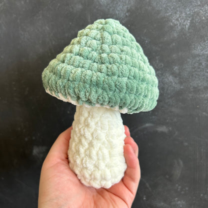 Mushrooms by @thegirlwhoknots