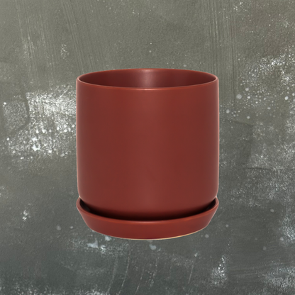 Oslo Plant Pot with Saucer - Small