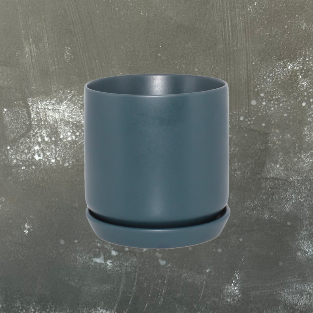 Oslo Plant Pot with Saucer - Small