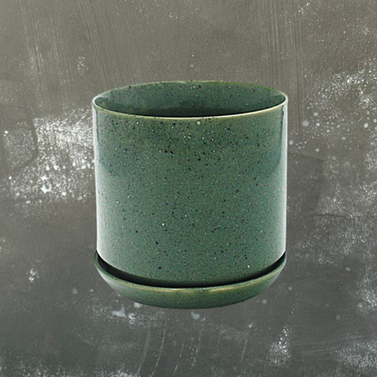 Oslo Plant Pot with Saucer - Medium