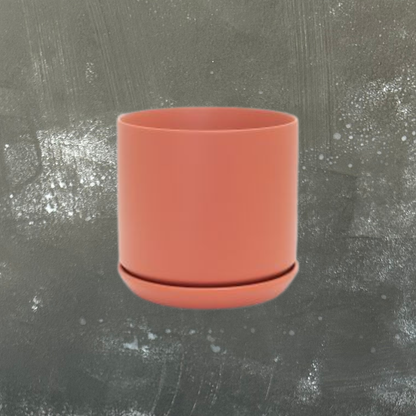Oslo Plant Pot with Saucer - Medium