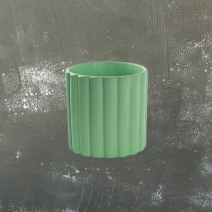 Scalloped Cover Pot 10cm
